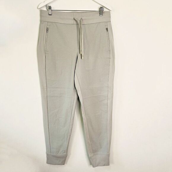 Athleta Headlands Hybrid Mid Rise Jogger Pants in Birch Grey - Picture 3 of 12